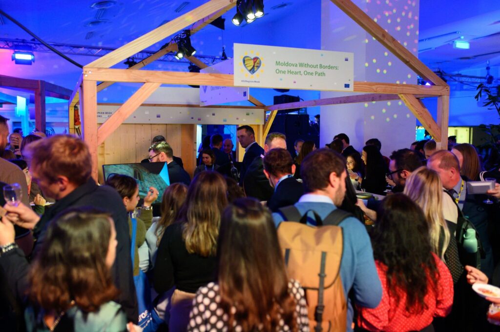 Județul Iași are propriul stand la Săptămâna Europeană a Regiunilor 3 - PNL 565707257 1484945249653817 3373321749936682858 n - PNL