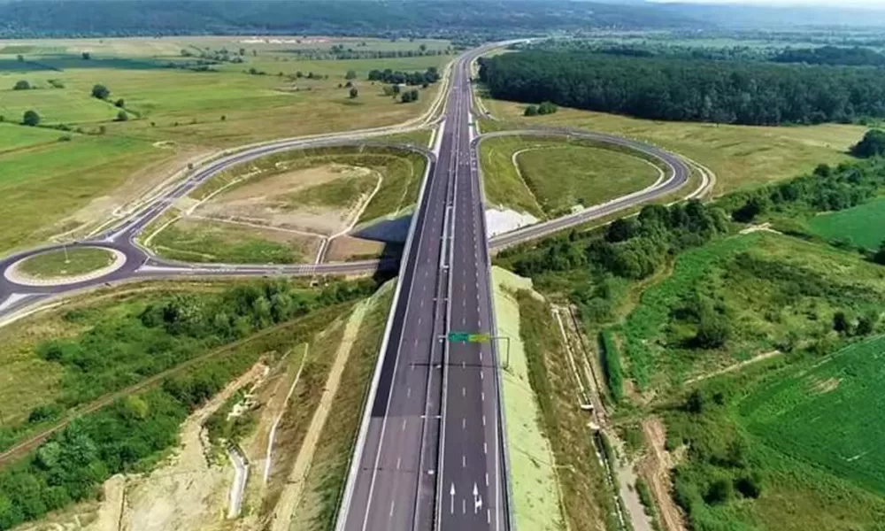 Moment istoric pentru Autostrada A8: contract de execuție semnat pentru tronsonul care traversează județul Iași 5 - PNL nod rutier autostrada 1 - PNL